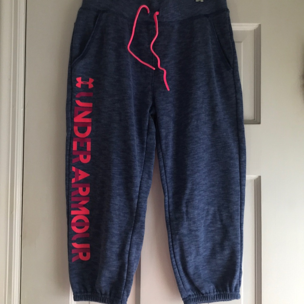Girls Capri sweatpants